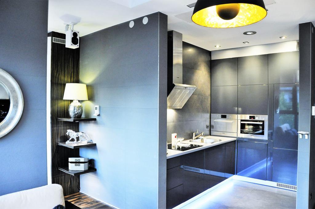 Mondrian Luxury Suites & Apartments Krakow Old Town Экстерьер фото
