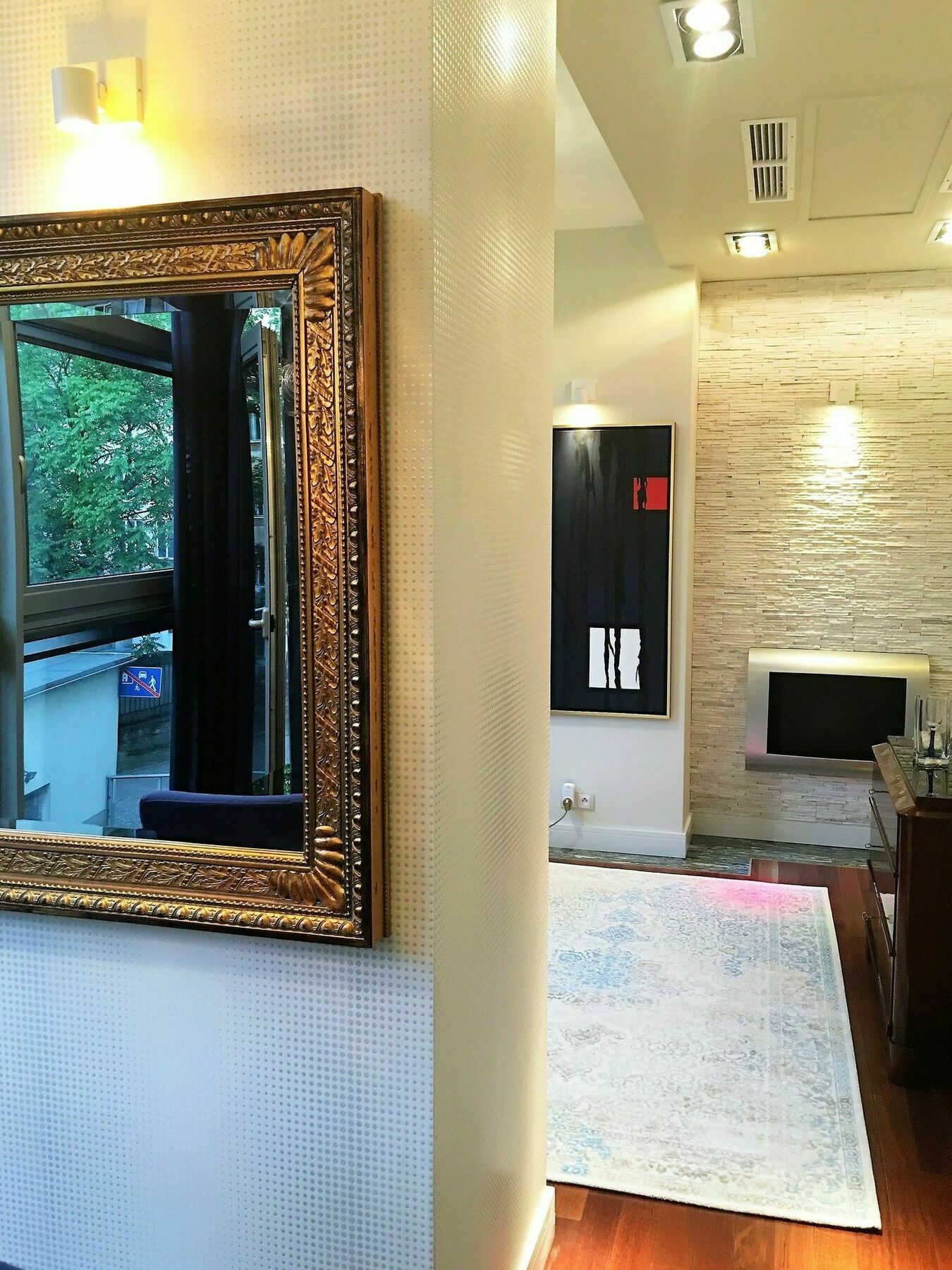 Mondrian Luxury Suites & Apartments Krakow Old Town Экстерьер фото
